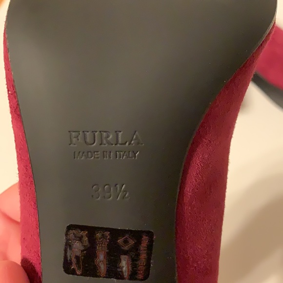 NEW Furla Viva Suede Heels IT 39.5/ US 9 - Picture 10 of 13